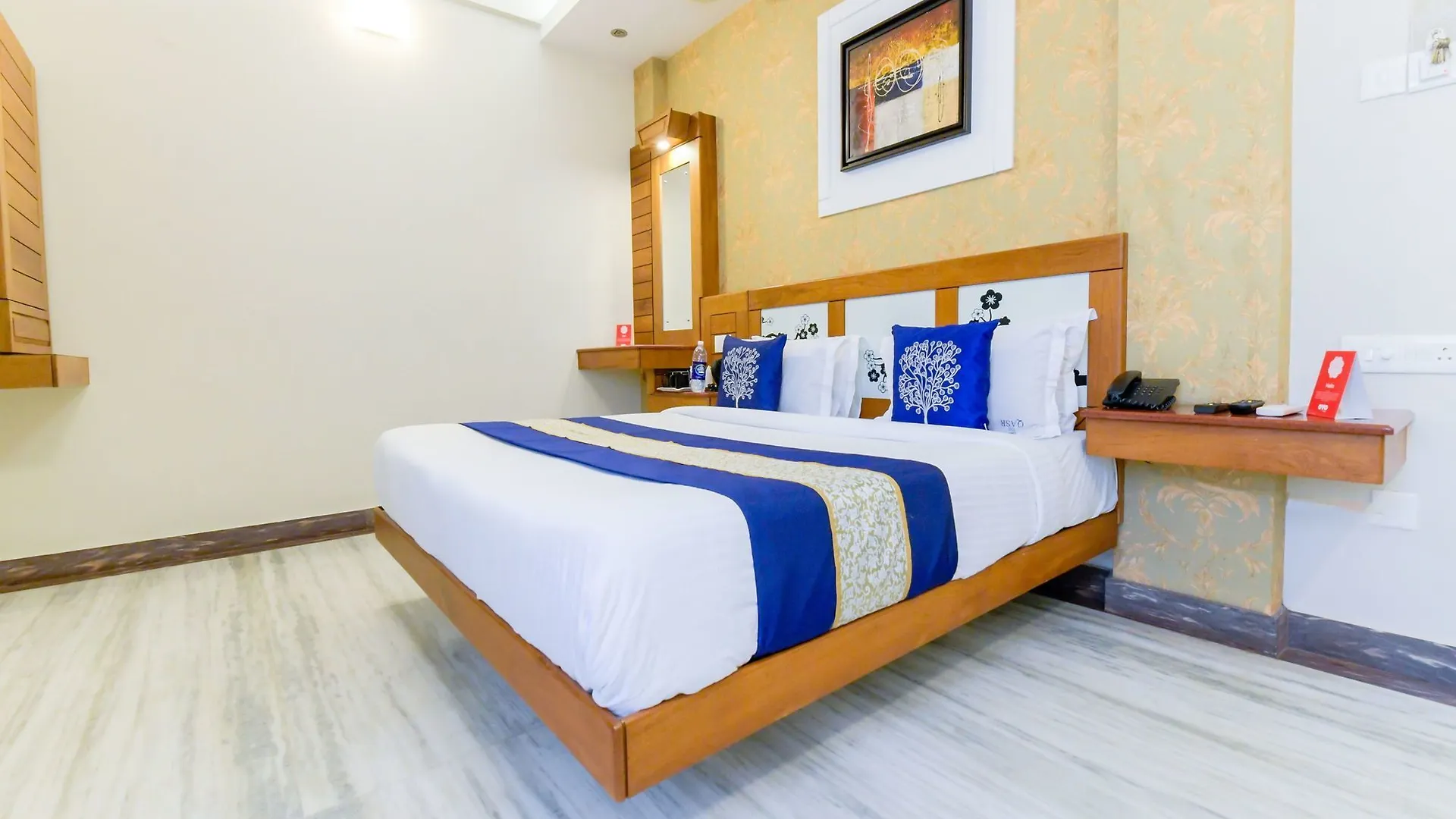 Oyo 8434 The Qasr Hotel Kochi India