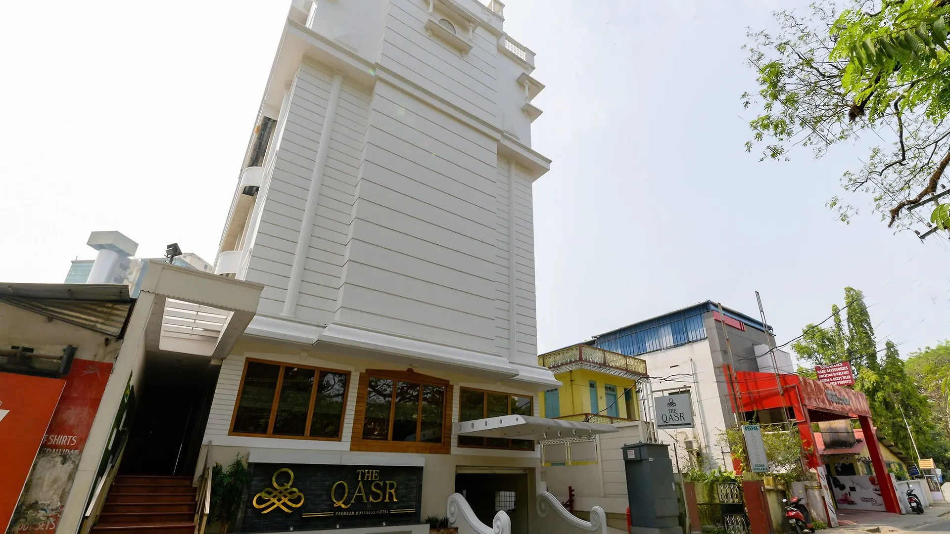 Oyo 8434 The Qasr Hotel Kochi